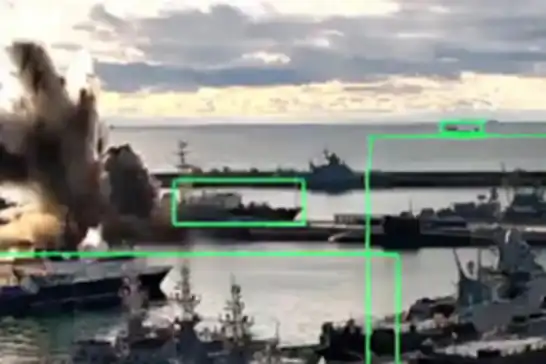 أوكرانيا تستهدف غواصة روسية للمرة الأولى باستخدام مسيّرات تحت الماء