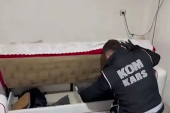 Kars’ta silah ticaretine yönelik operasyonda 10 kişi yakalandı