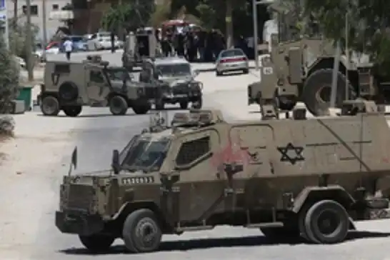 هێزەکانی داگیرکەر هەڵکوتانە سەر کەناری ڕۆژئاوا