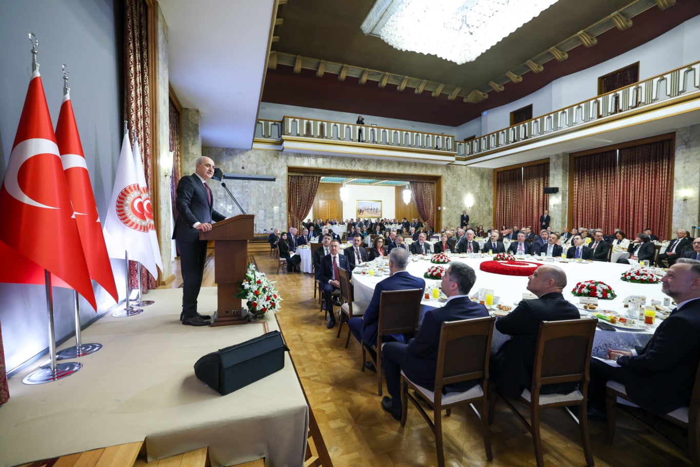 TBMM Başkanı Kurtulmuş, 16. Büyükelçiler konferansı kapsamında büyükelçileri kabul etti
