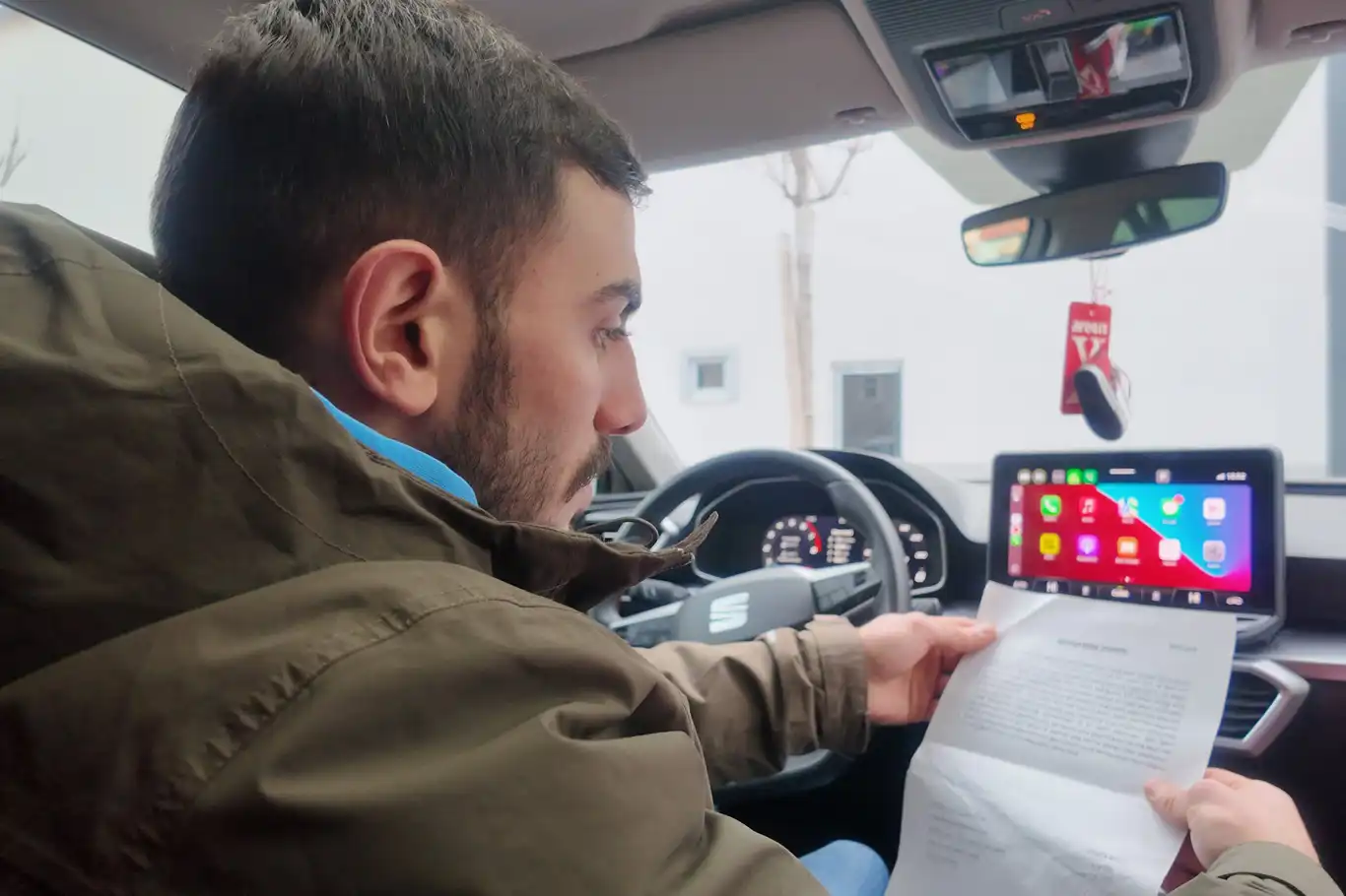 Sıfır aracın airbag sorunu sürücü ile bayiyi karşı karşıya getirdi