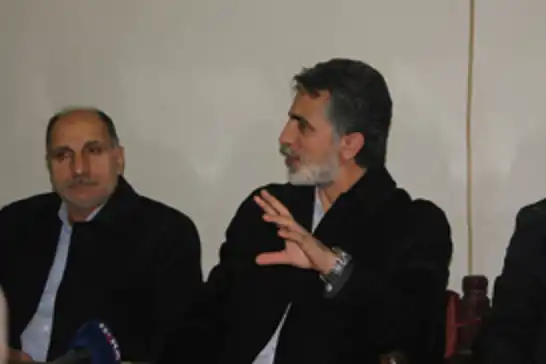 HÜDA PAR Genel Başkan Yardımcısı Emiroğlu, İçmeler Mahallesi sakinleriyle buluştu