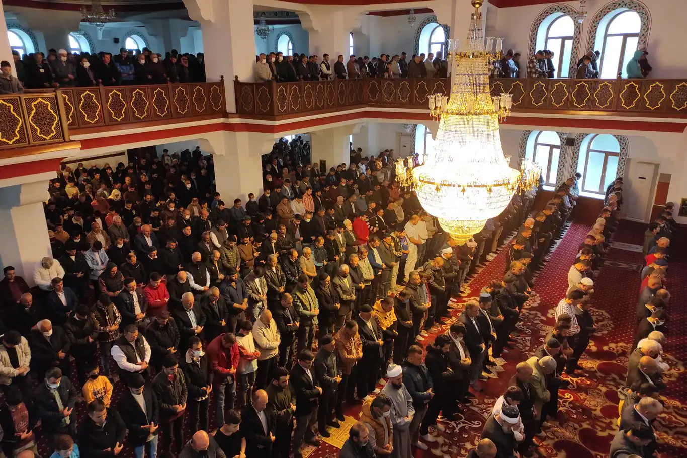 Bursa İl Vaizi Dr. Polat: Müslümanlar üç ayları manevi kazanım için değerlendirmeli