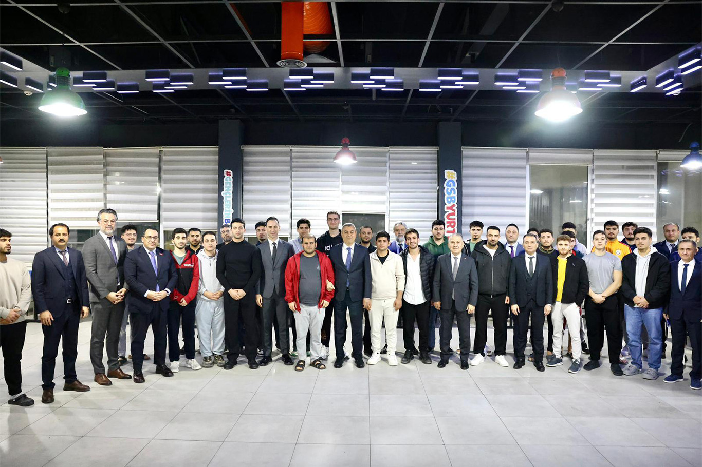 Mersin’de öğrenci taleplerine yönelik takip toplantısı