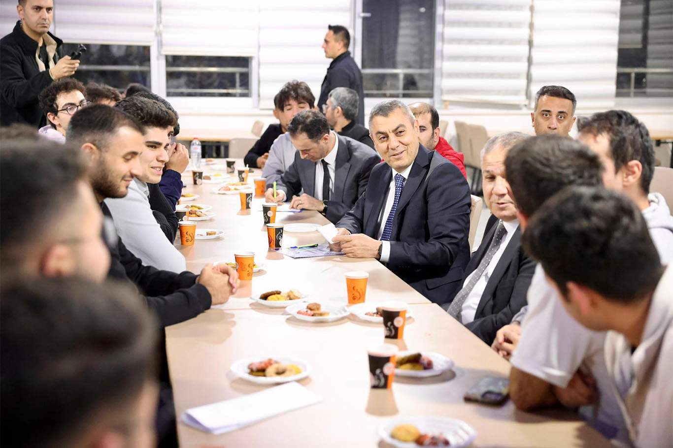 Mersin’de öğrenci taleplerine yönelik takip toplantısı