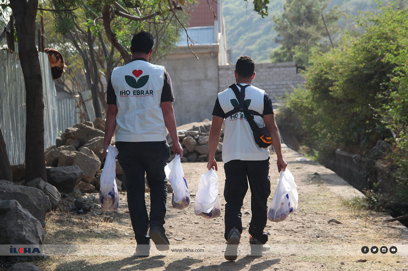 876a5d12-388e-4267-9b91-4ead23c0ee54