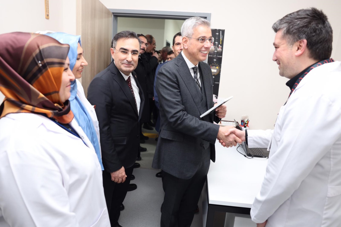 Bakan Memişoğlu: Türkiye’de şu anda 8 bin 300 aile sağlığı merkezimiz var