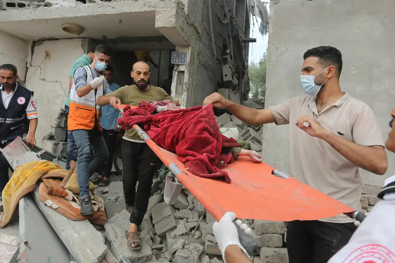 Gazze'de şehit sayısı 70 bin 669'a yükseldi