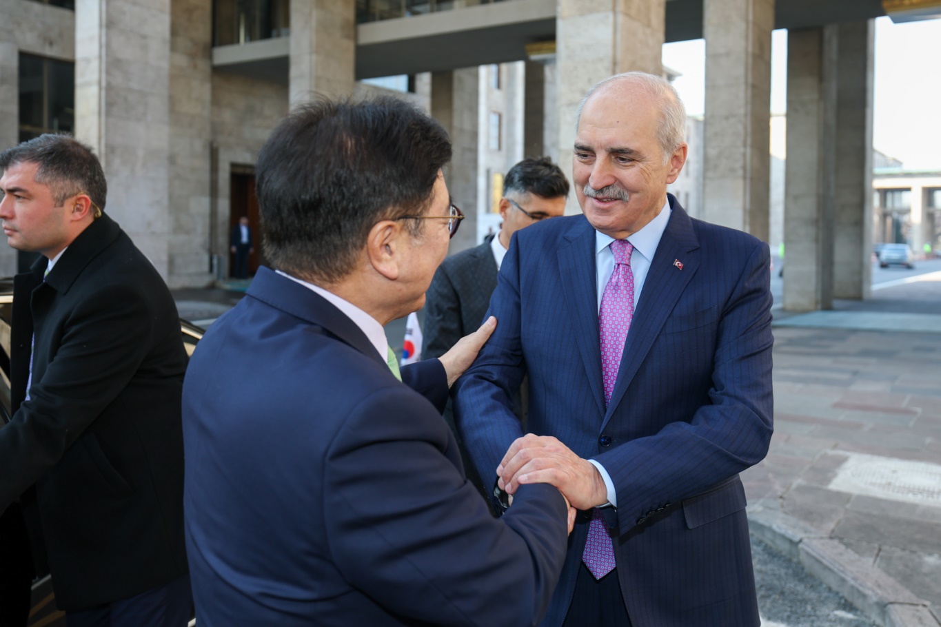 Kurtulmuş’tan Güney Kore’ye Filistin çağrısı: Tarihin doğru tarafında yer alın