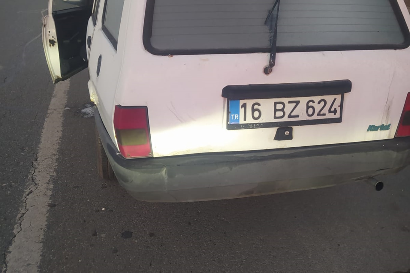 Batman'da park halindeki otomobilde sürücü ölü bulundu