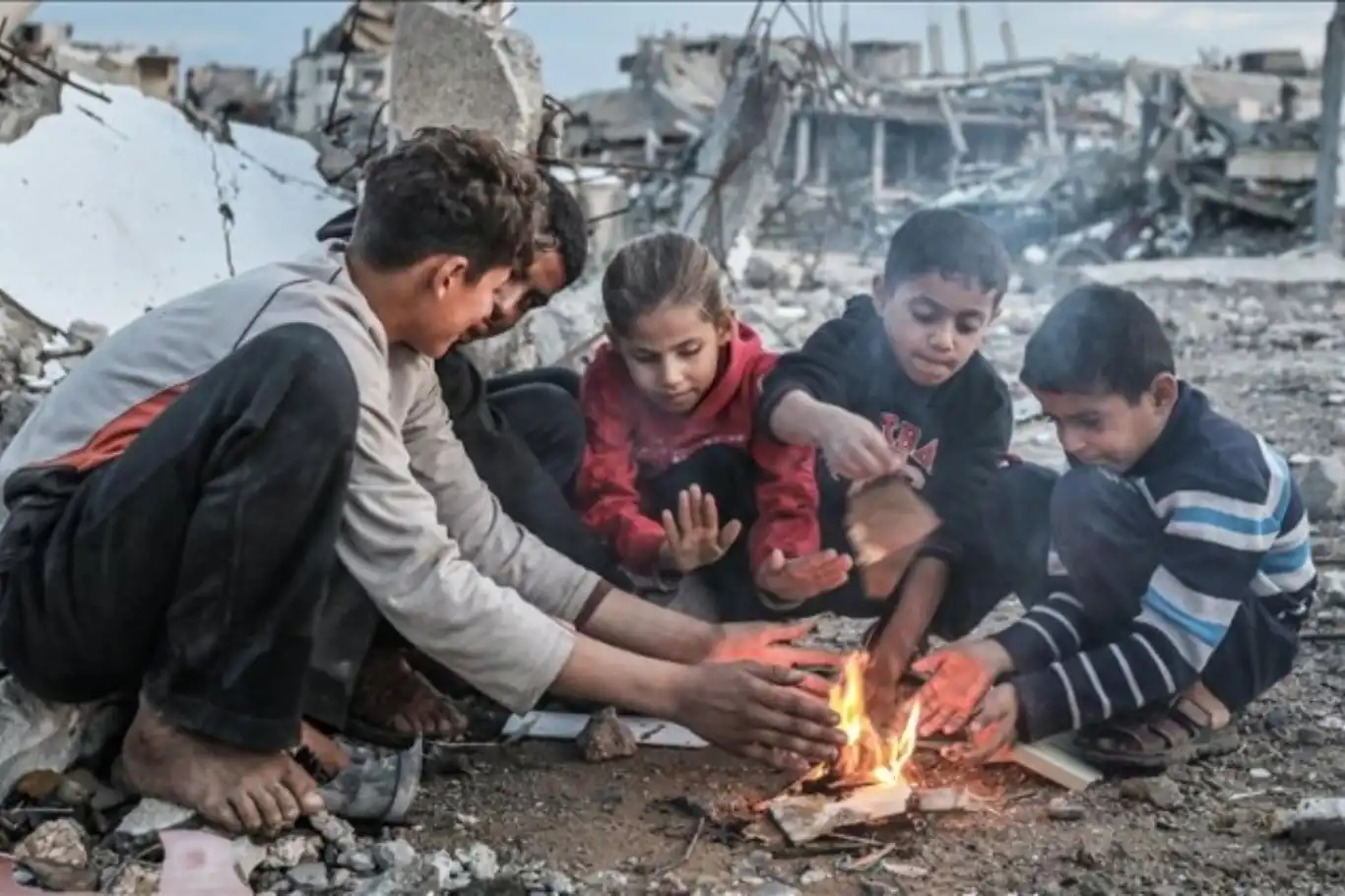 الاتحاد الدولي للصليب والهلال الأحمر: الحصار الإسرائيلي حوّل الشتاء في غزة إلى مأساة