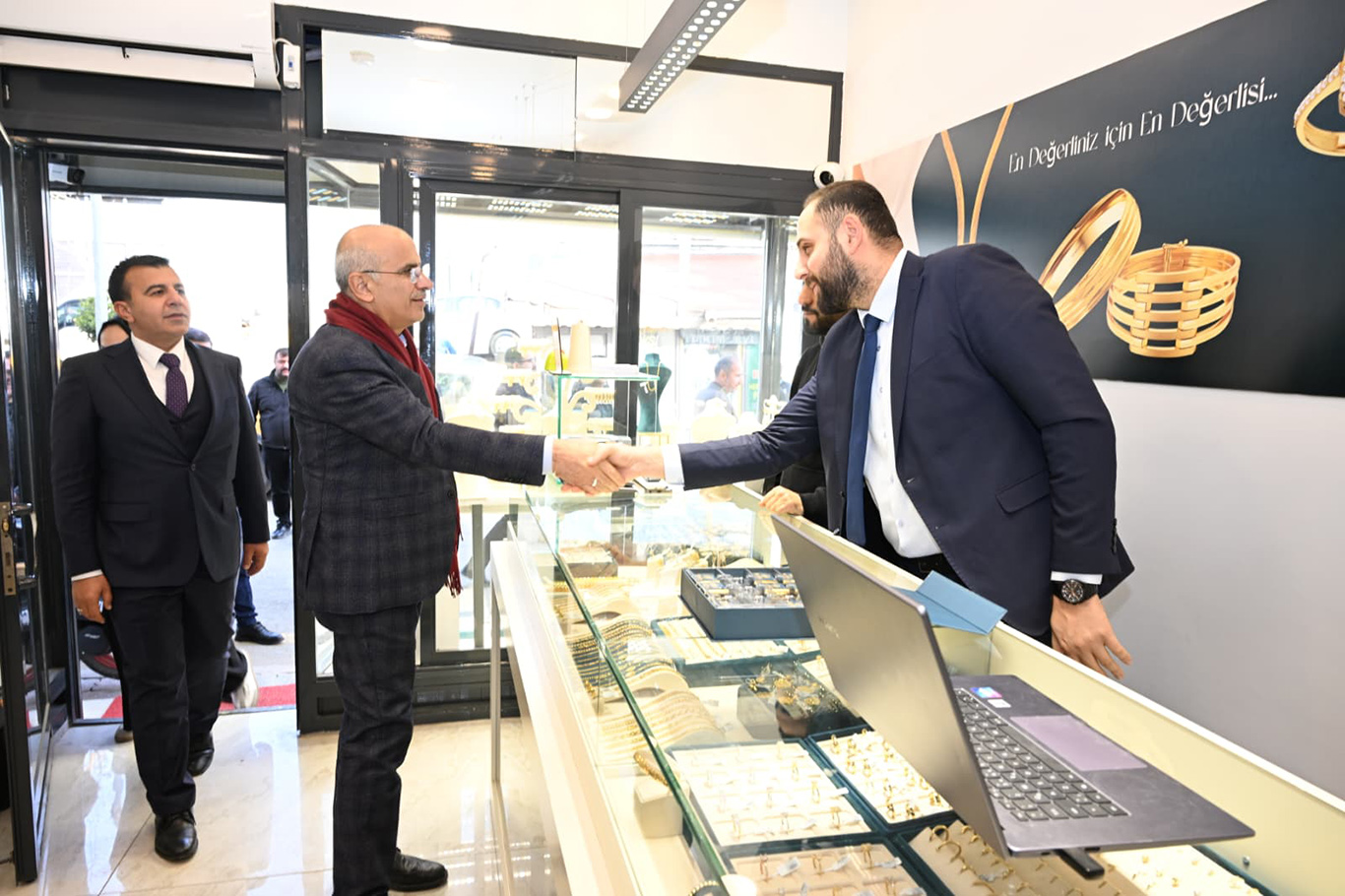 Malatya Büyükşehir Belediyesi'nden Pütürge'ye 41 milyon liralık hizmet