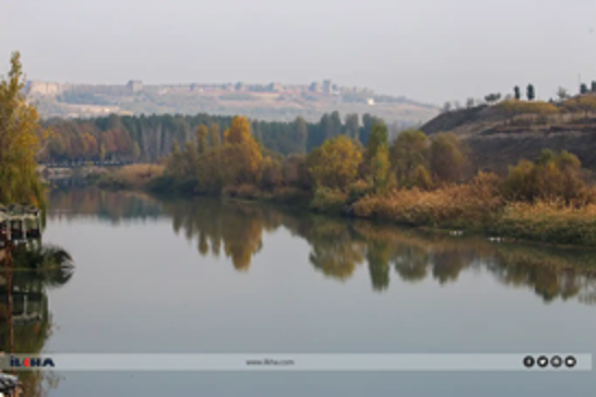 Rengên payîzê bajarê Dîyarbekirê xemilandin