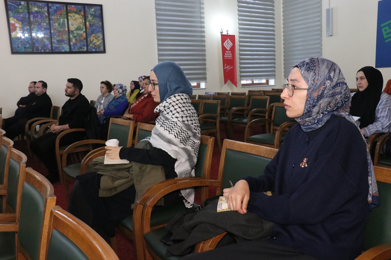Aldıkları eğitimlerle öğrencilerine Filistin davasını anlatacaklar