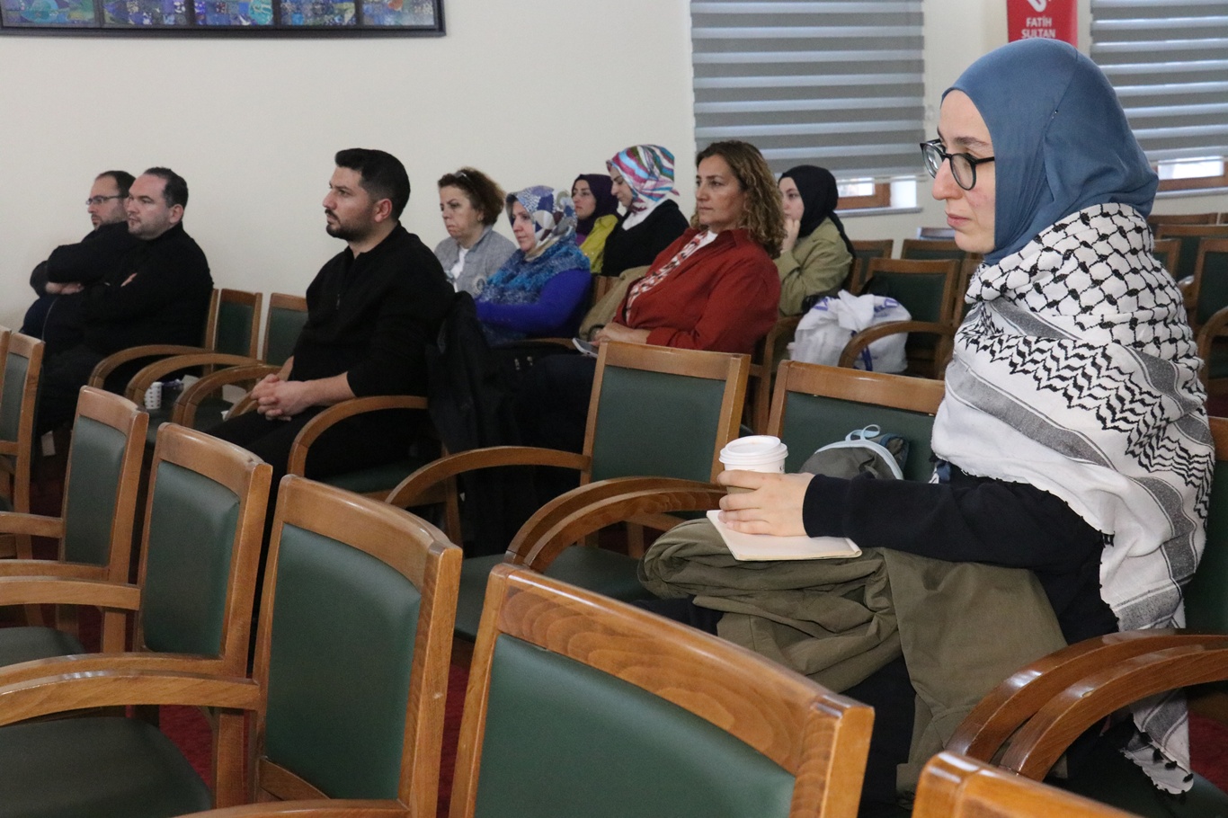 Aldıkları eğitimlerle öğrencilerine Filistin davasını anlatacaklar