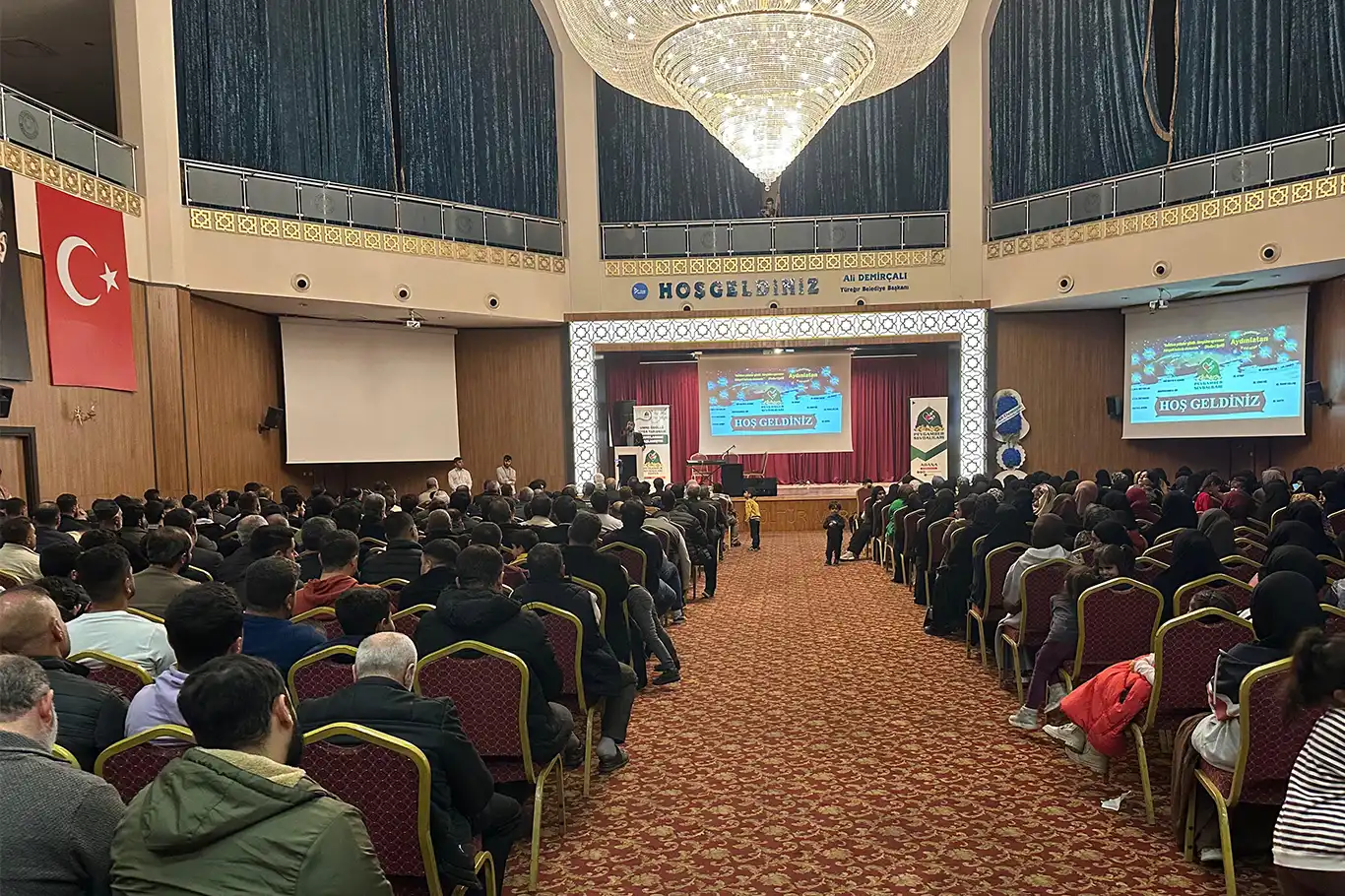 İki örnek, tek davet: Mus’ab ve Nesibe Hatun’un iman yolculuğu