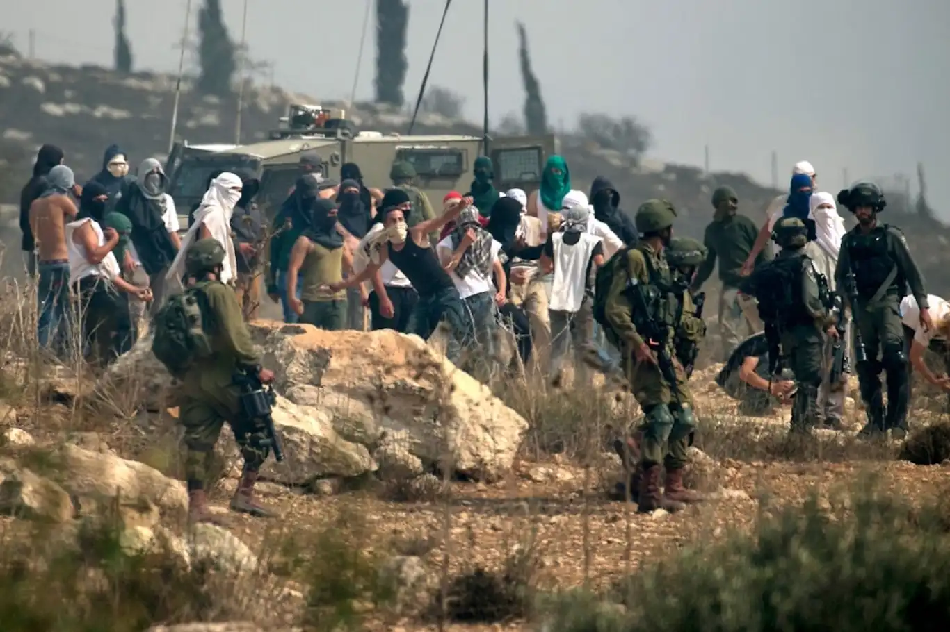 Siyonist rejim ve Yahudi çeteler Batı Şeria'da 2 bin 144 saldırı düzenledi