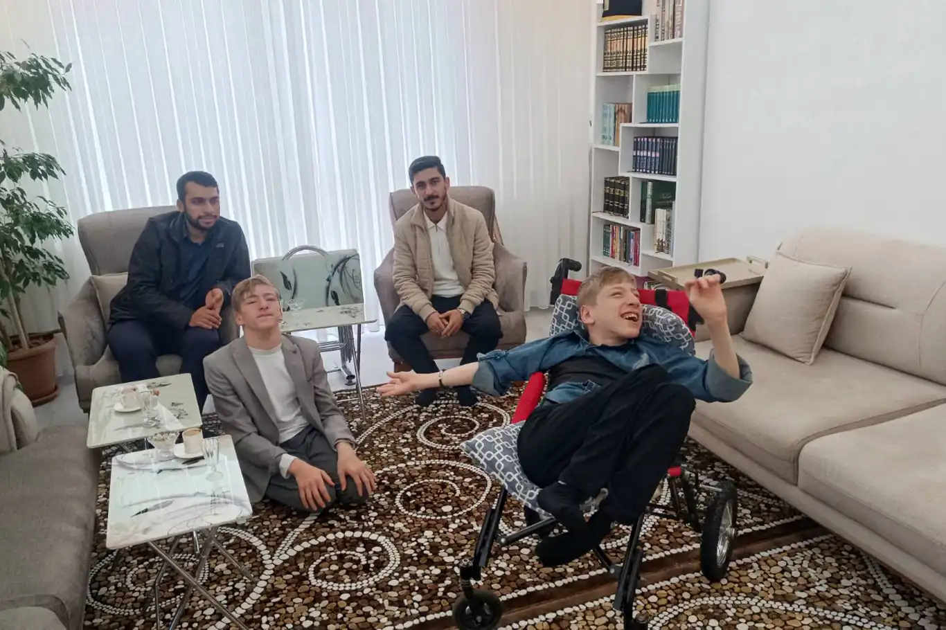 HÜDA PAR Gaziantep Gençlik Kolları Başkanı: Engelli bireyler toplumumuzun ayrılmaz bir parçası