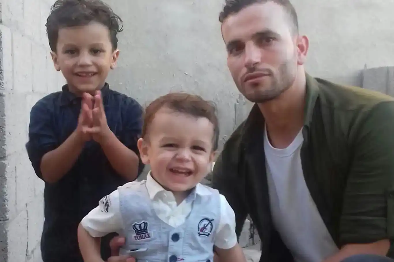 Sîyonîstan êrîşî konê sîvîlan kirin: Ji heman malbatê 6 Şehîd, 32 birîndar