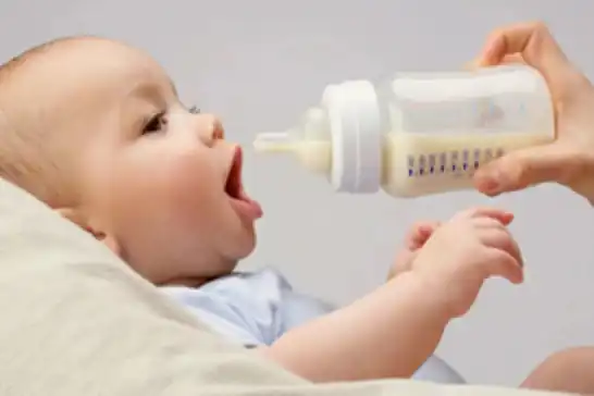 Uzman Dr. Altıntaş, bebek beslenmesinde evre evre yapılması gerekenleri açıkladı