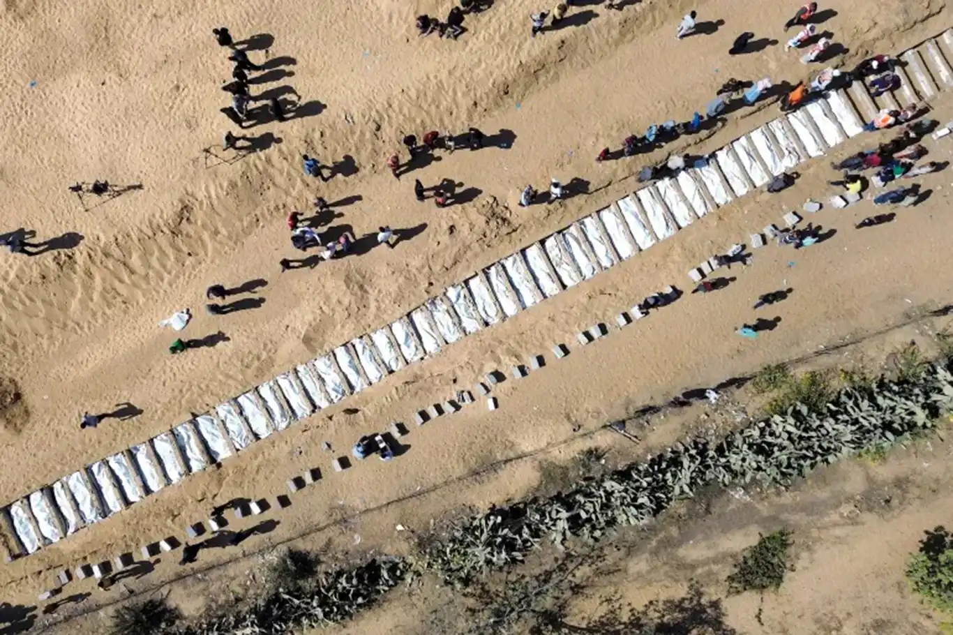 HAMAS: CNN'in araştırması, siyonist rejimin yardımları ölüm tuzağına çevirdiğinin yeni kanıtı