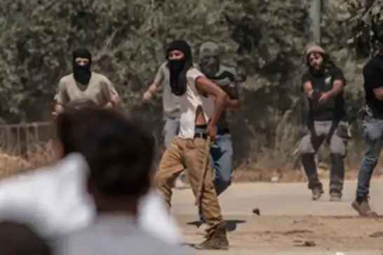 Yahudi çetelerin saldırısında 7 Filistinli yaralandı