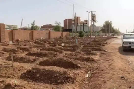 Li Darfurê îddîaya "Qutîya mirinê" û qetilkirina bi deh hezaran sîvîlan