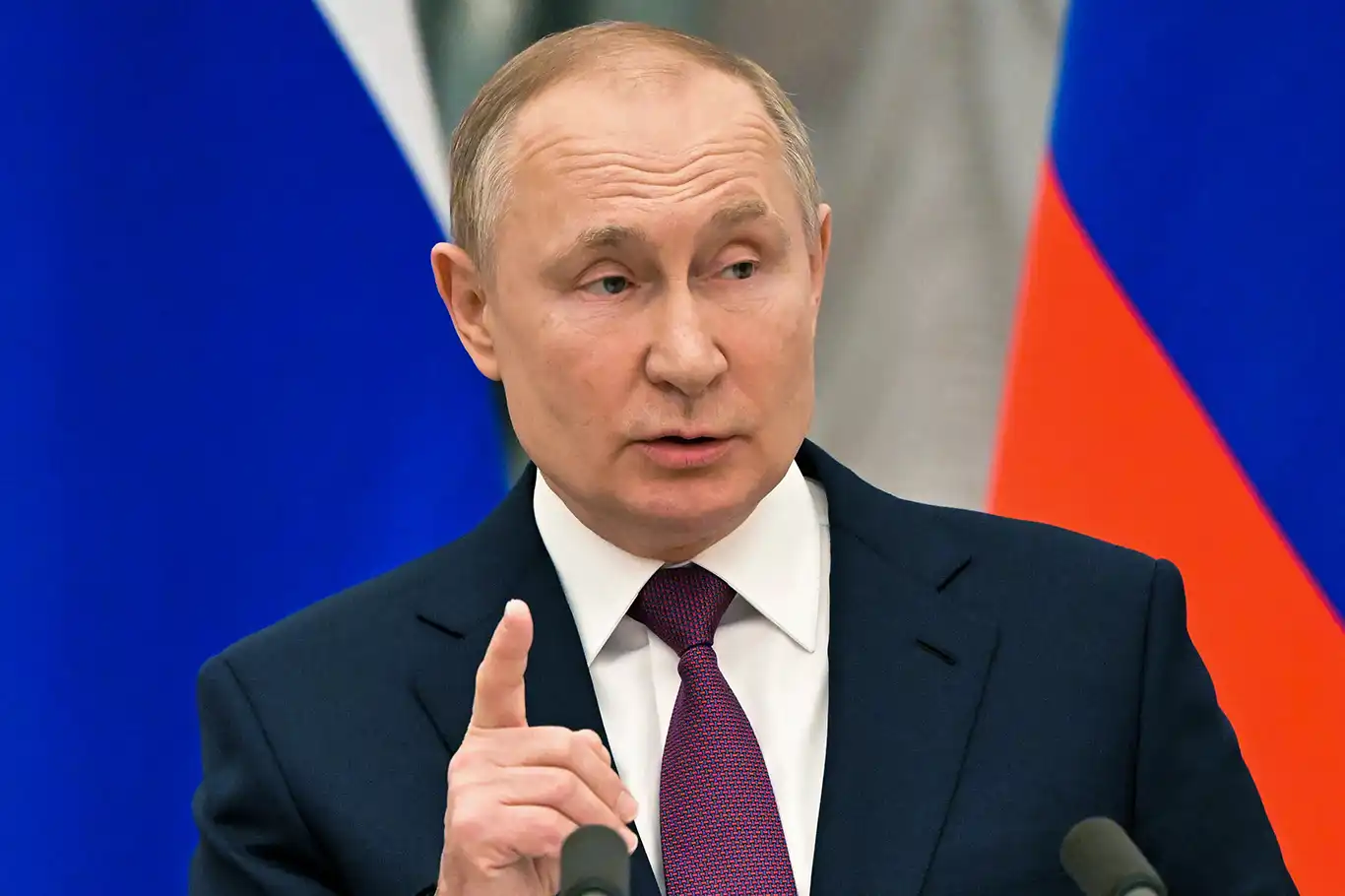 Putin: Donbas ve Novorossiya'yı askeri ya da başka yollarla kontrol altına alacağız