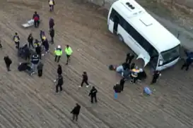 Otobusa xwendekaran û qamyon li hev ketin: 14 birîndar