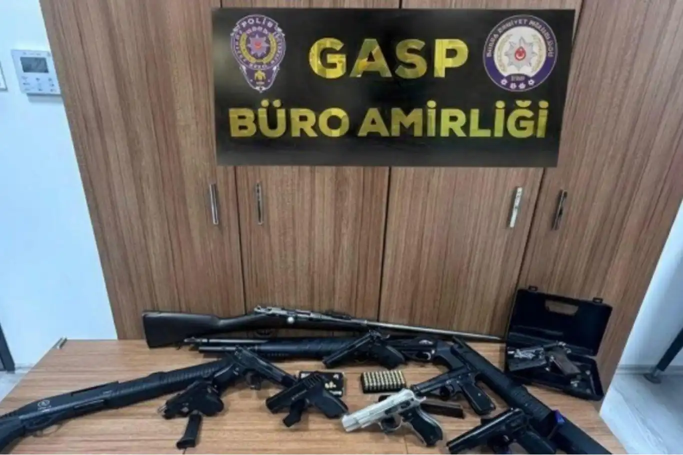Bursa’da ruhsatsız silah operasyonu: 41 gözaltı
