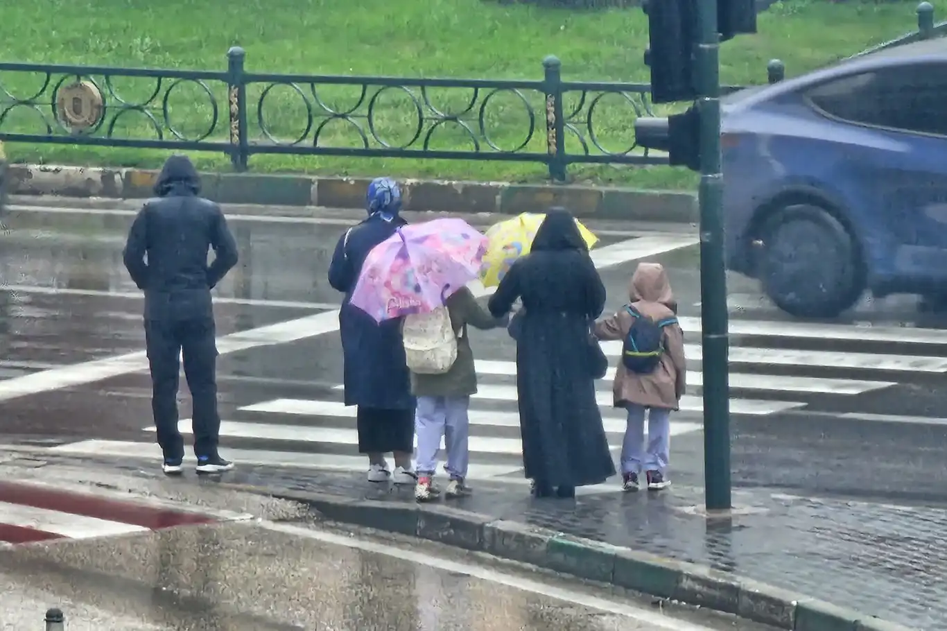 AKOM’dan İstanbul için hafta sonu soğuk hava ve sağanak uyarısı