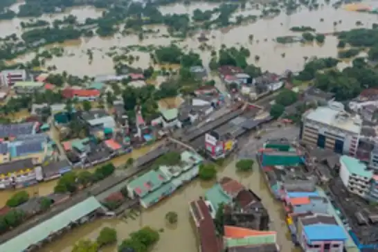 سريلانكا: إعصار «ديتواه» يخلّف 607 قتلى و214 مفقوداً ودماراً واسعاً في البلاد