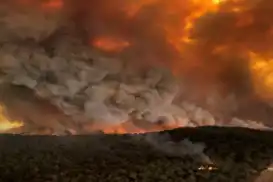 أستراليا: اندلاع أكثر من 50 حريق غابات وسط موجة حر ورياح جافة