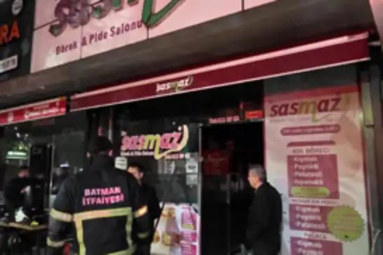 Batman'da börekçi dükkânında çıkan yangın korkuttu