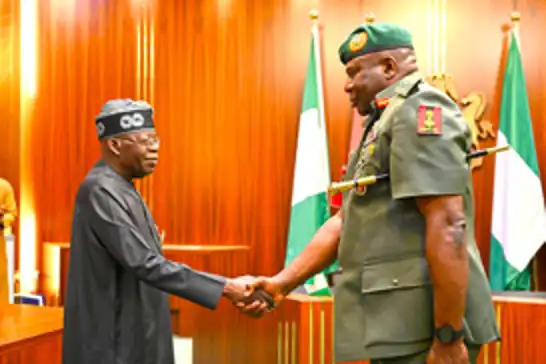 Nijerya, Benin'e yönelik darbe girişimine karşı asker konuşlandırdı