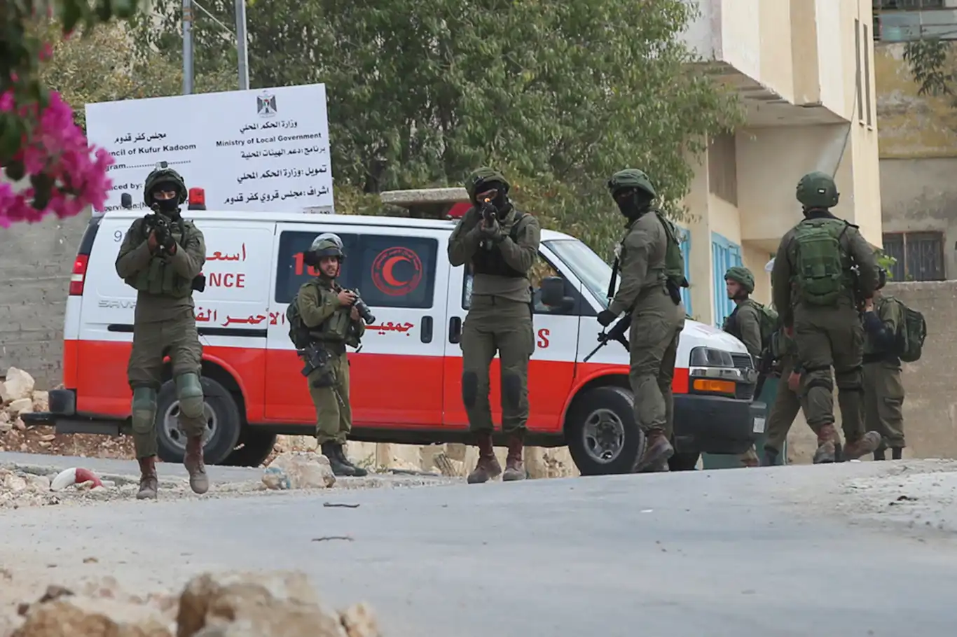 Kalkilya'nın doğusunda işgalci ateşiyle yaralanan genç şehit oldu