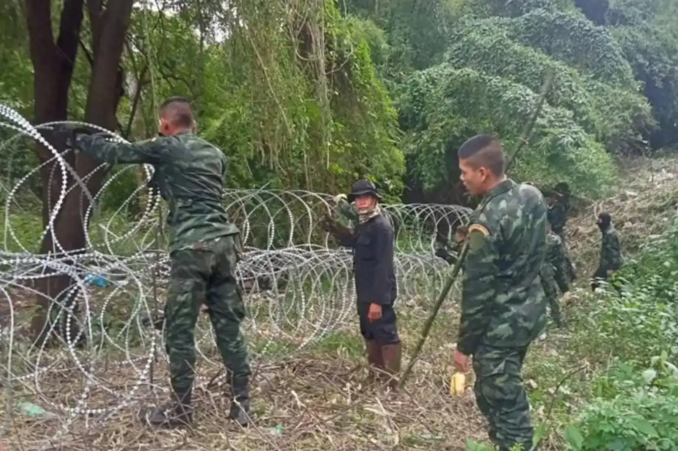 Thai airstrikes escalate border tensions with Cambodia after deadly clashes
