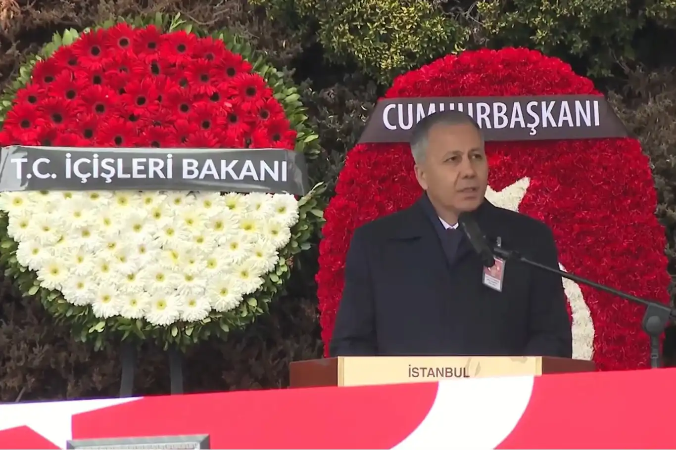 İstanbul'daki uyuşturucu operasyonunda ağır yaralanan polis hayatını kaybetti