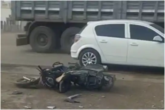 Otomobil ile motosiklet çarpıştı: Bir ağır yaralı