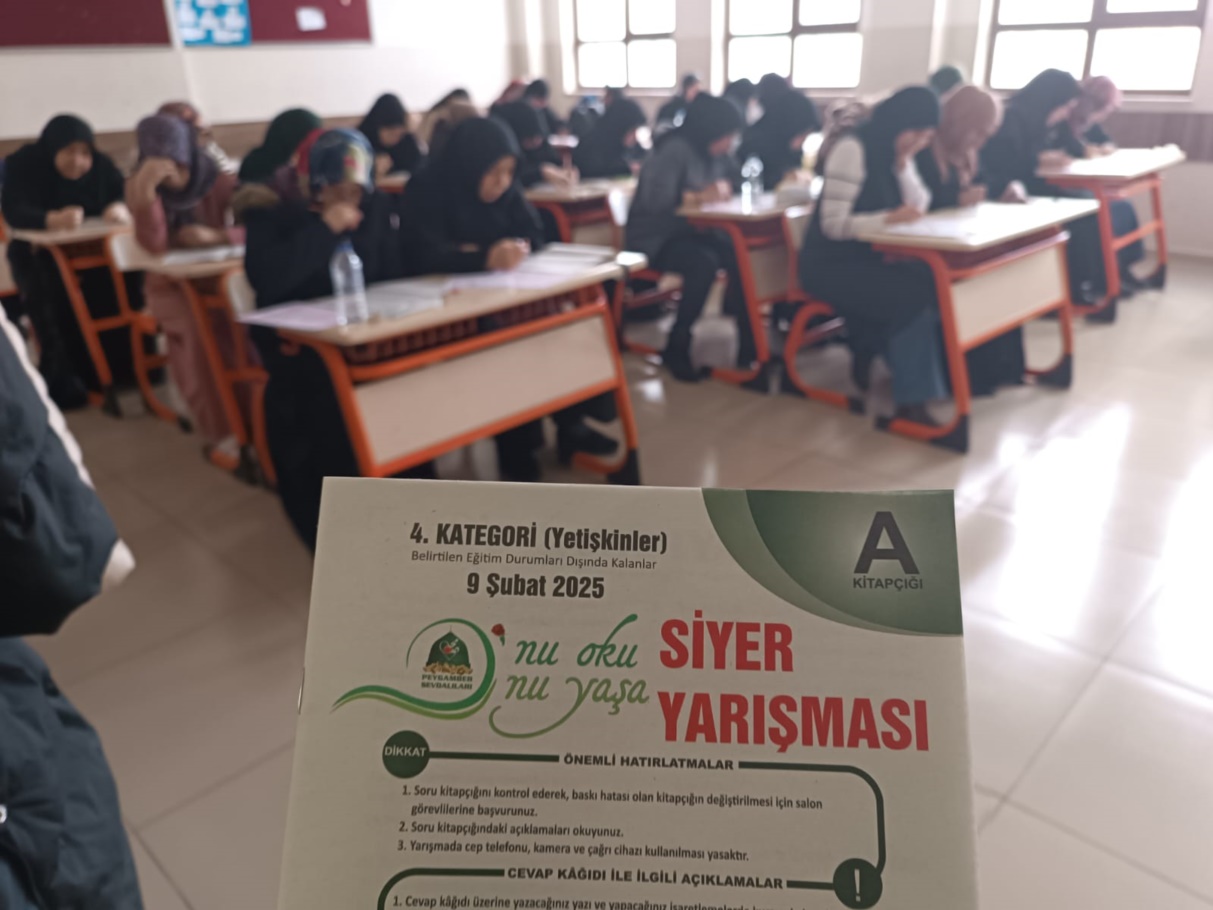 Adıyaman'da Siyer Yarışmasına katılanlar: Hazreti Muhammed’in hayatını öğrenmiş olduk Adıyaman'da Siyer Yarışmasına katılanlar: Hazreti Muhammed’in hayatını öğrenmiş olduk