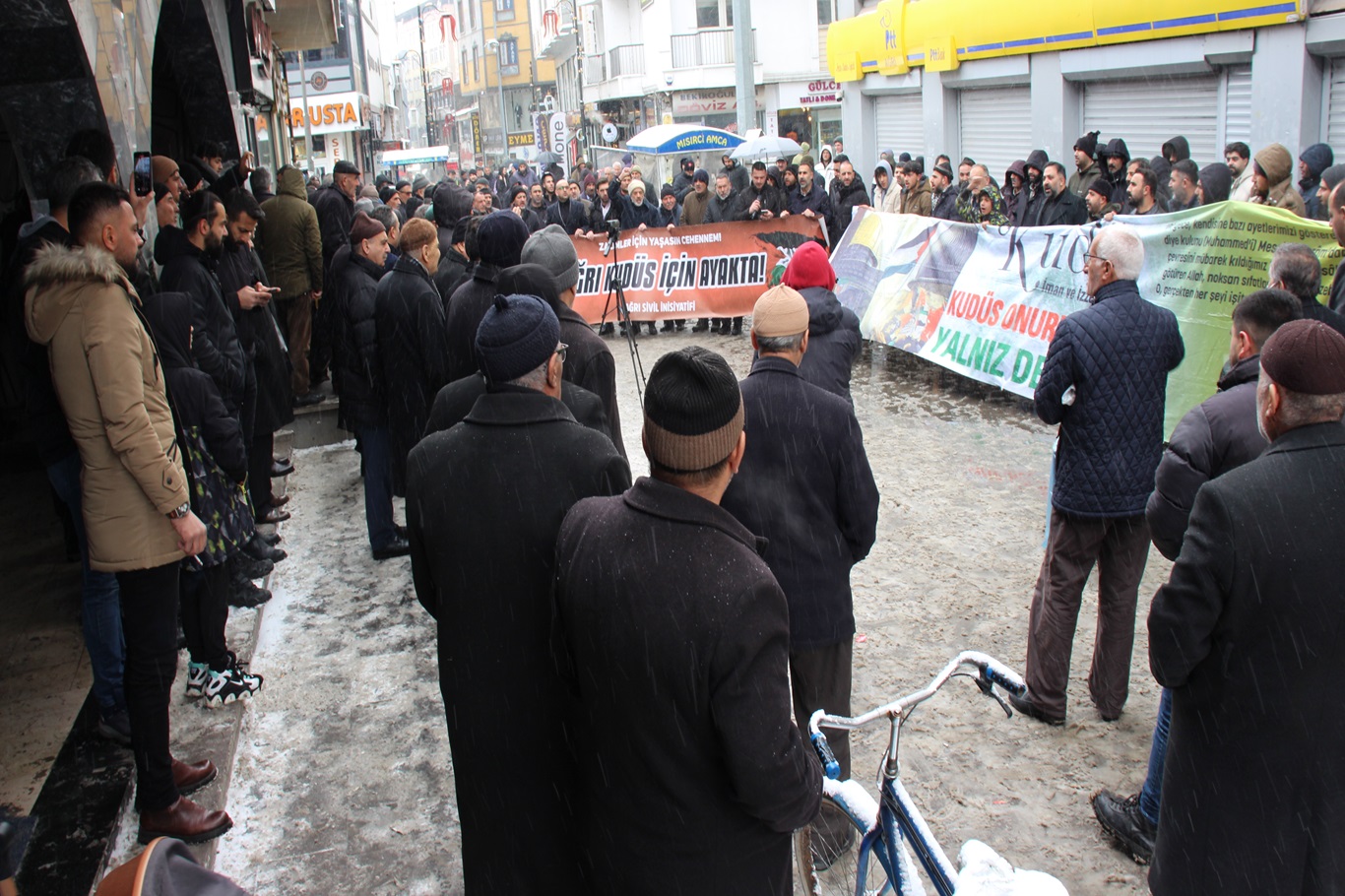Gazze'yi işgal planına Ağrı'dan tepki geldi