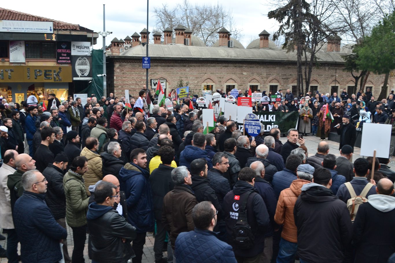 Bursa'dan Trump'ın Gazze planına tepki: Trump, Filistin'in yok edilmesi için açıkça çağrıda bulunuyor