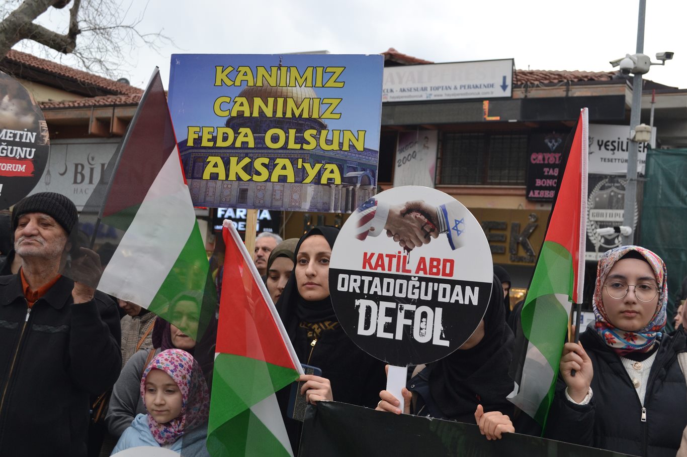 Bursa'dan Trump'ın Gazze planına tepki: Trump, Filistin'in yok edilmesi için açıkça çağrıda bulunuyor