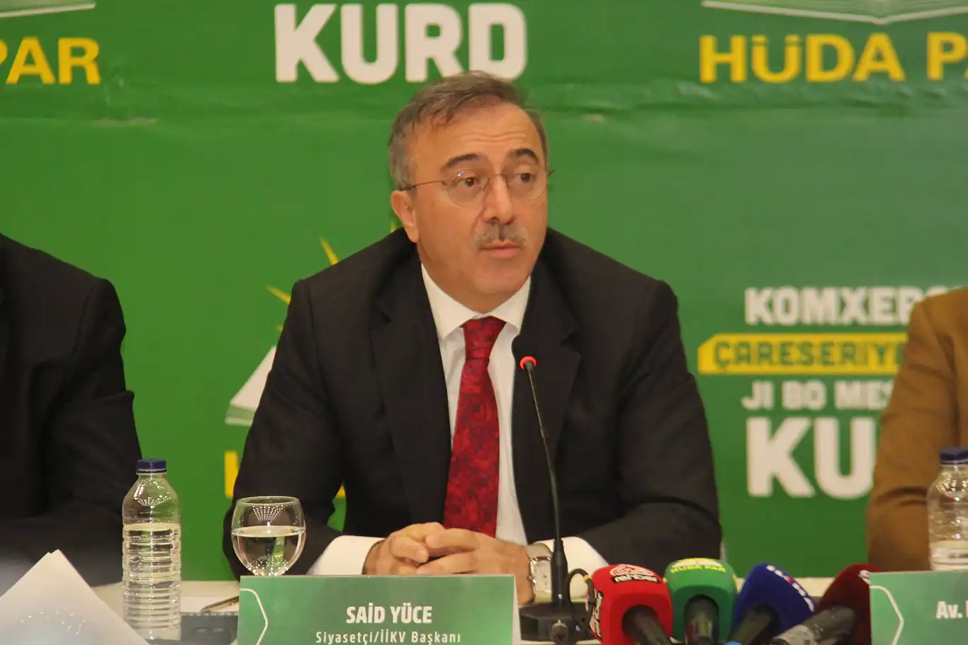 Yüce: Kürt meselesinin çözümü Kur'an'da ve Bediüzzaman'ın 117 yıl önceki önerileri bugün de geçerli Yüce: Kürt meselesinin çözümü Kur'an'da ve Bediüzzaman'ın 117 yıl önceki önerileri bugün de geçerli