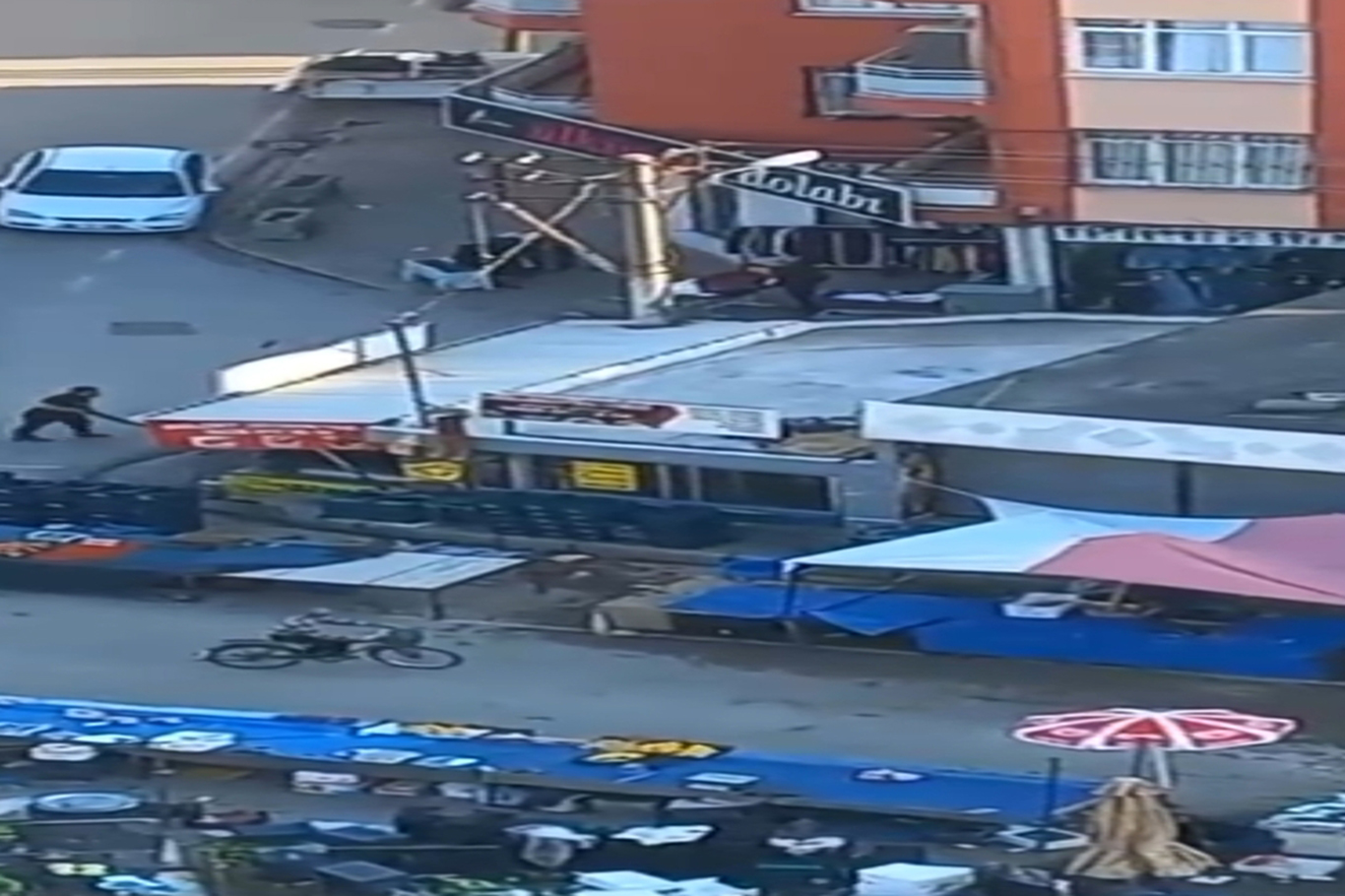 Adana'da dönerciye silahlı saldırı: 3 yaralı
