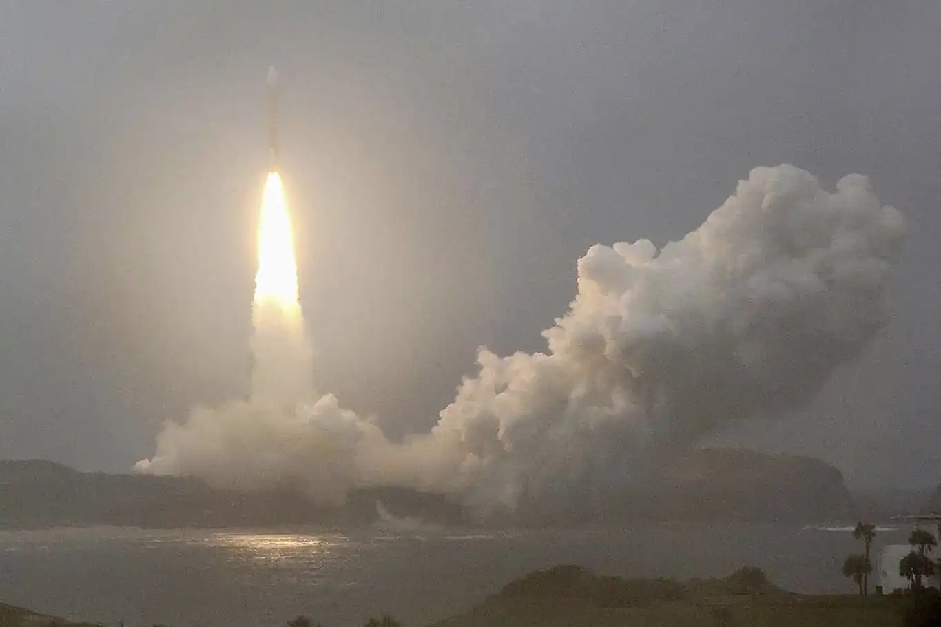 Japan launches fourth Michibiki positioning satellite Japan launches fourth Michibiki positioning satellite