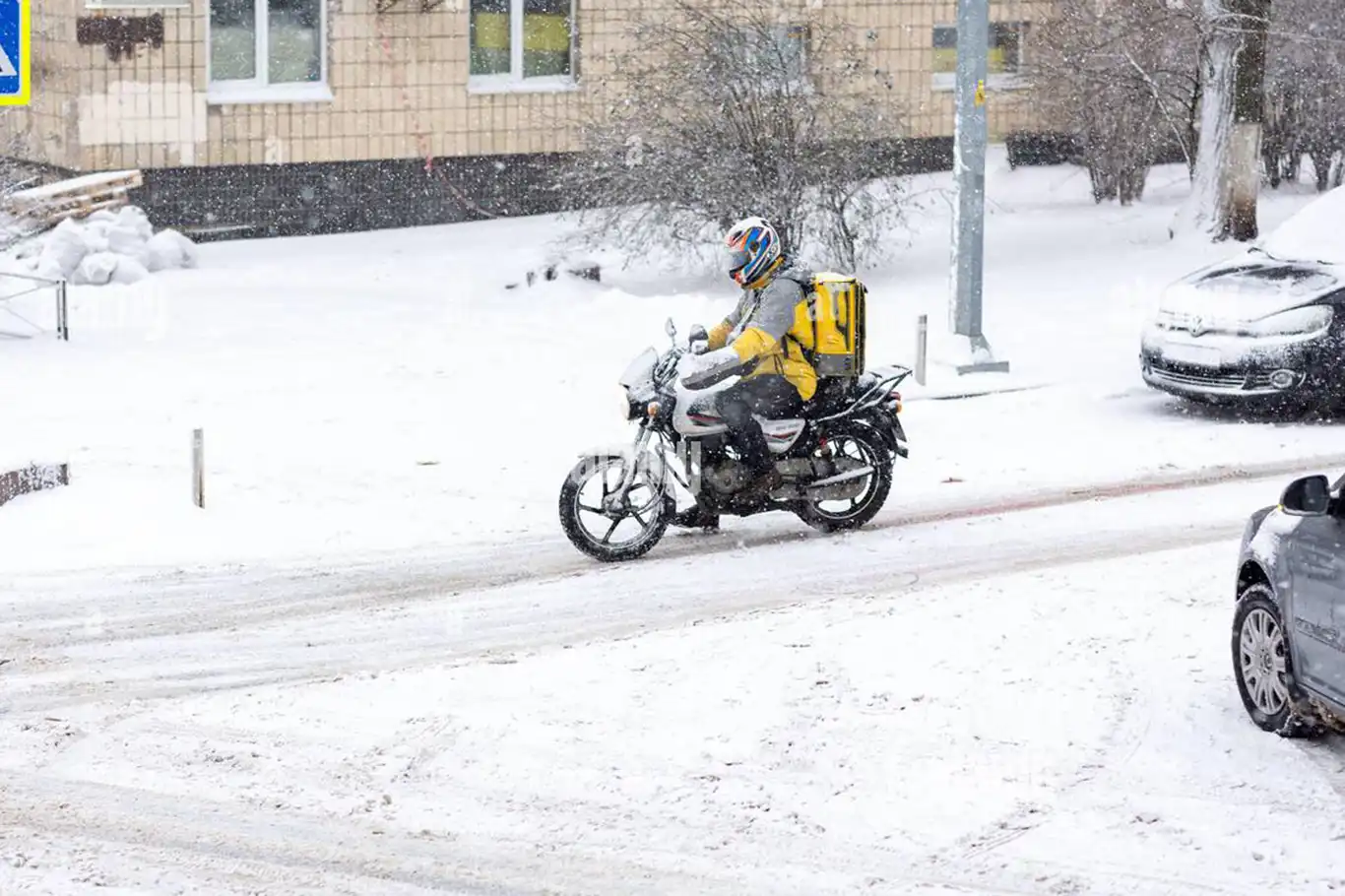 Bazı illerde motosiklet ve elektrikli scooter kullanımına geçici yasak Bazı illerde motosiklet ve elektrikli scooter kullanımına geçici yasak