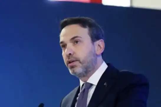 Wezîr Bayraktar: Heta nîsanê dê zam li heqê ceyran û xazê neyê kirin