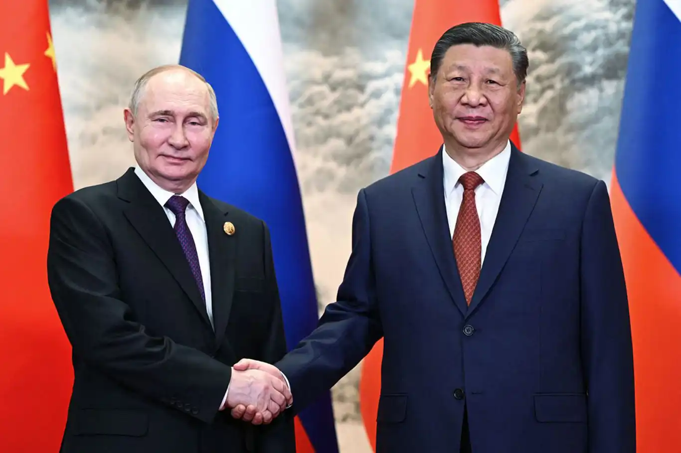 Putin ve Şi'den telefon görüşmesi Putin ve Şi'den telefon görüşmesi