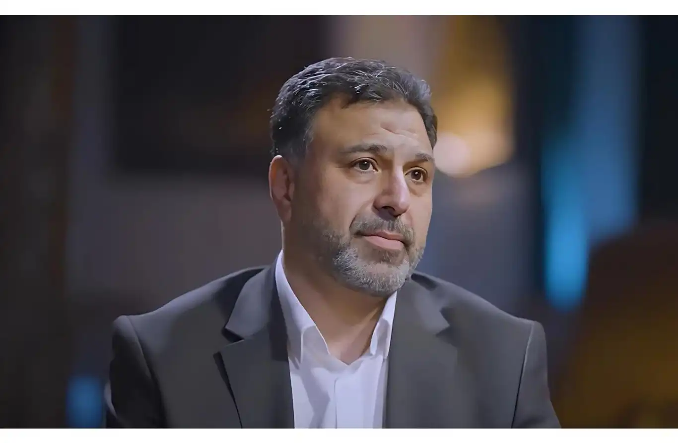 سوريا.. قيصر يكشف عن هويته بعد أعوام من تسريب صور التعذيب في سجون الأسد سوريا.. قيصر يكشف عن هويته بعد أعوام من تسريب صور التعذيب في سجون الأسد
